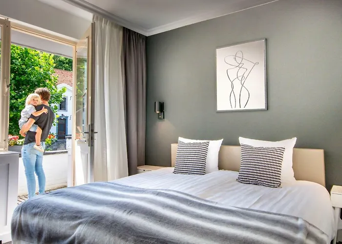 Hotel Van Dyk Hotel 3*